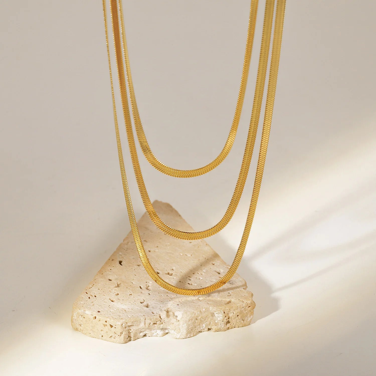 Colar de Malha Triplo Banhado a Ouro 18K