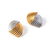 Brinco Elegante Listras Maximalista com Mix de Banhos