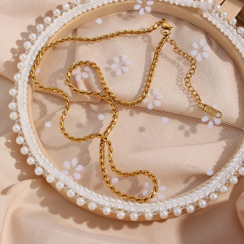 Colar Anelise Trama média Banhado a Ouro 18K