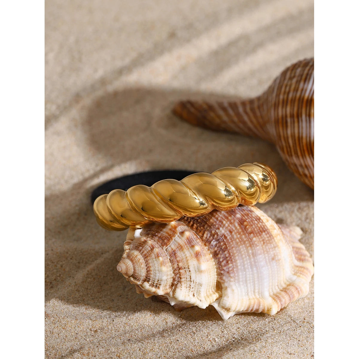 Prendedor de Cabelo Torcido Isis