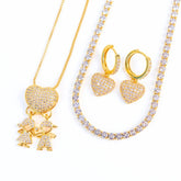 Box Coração de Mãe | Colar Amor de Mãe + Choker Rivieira + Brinco de Coração Cravejado com Zircônias